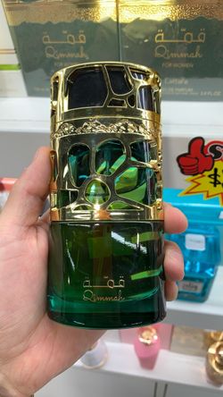 Brand new sealed Lattafa Qimmah Eau de Parfum