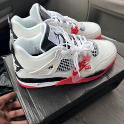 Jordan 4 SB  Brand New