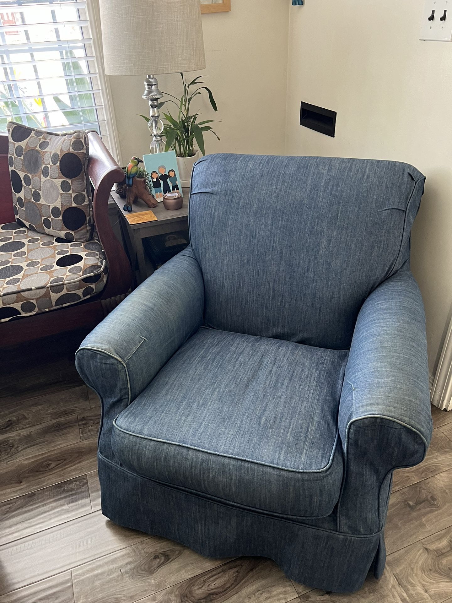 Curved Armchair Sofa