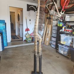 Giraffe Statue