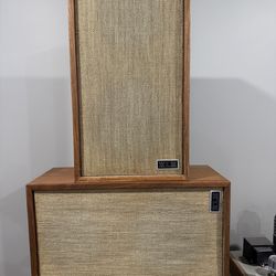 KLH 22A Vintage Speakers