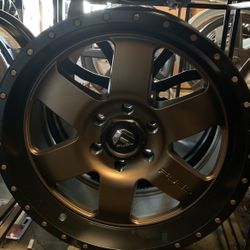 20” Fuel Offroad Podium Wheels