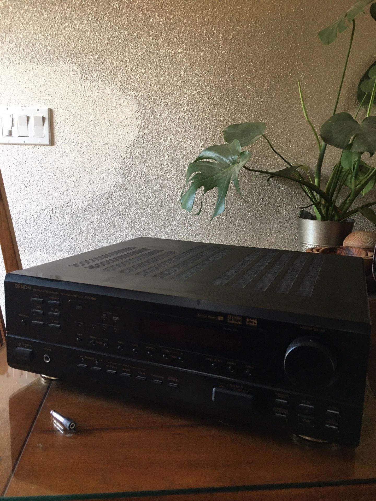 Denon AVR1602 Home Theater Stereo Receiver for Sale in Riverside, CA
