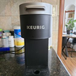 Keurig Slim - Coffee Maker