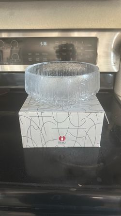 Iittala Finland Textured Glass Bowl