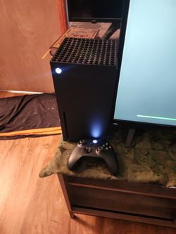 Xbox Series X  Controllers And Headset