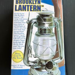 Old lantern Led Light For Camping , Patio, Garage And More 