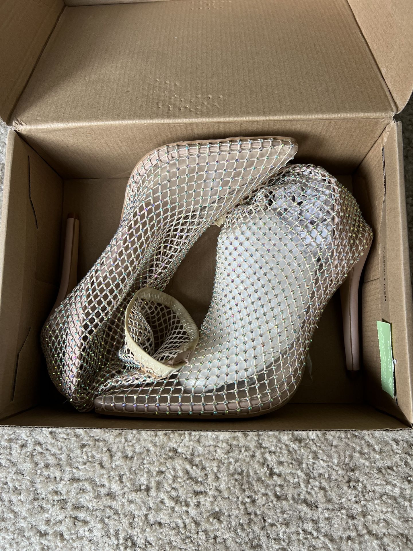 Boohoo brand new Diamanté Mesh Pointed Toe Sock Boots size 7