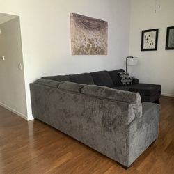 Sectional couch