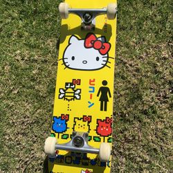 Girl Brand Hello Kitty Skateboard 