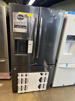 NEW OPEN BOX BLACK STAINLESS STEEL FRIGIDAIRE REFRIGERATOR