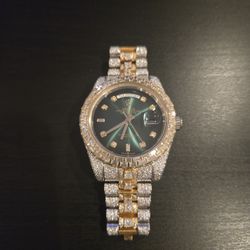 Vvs 1 Moisanatte Watch 