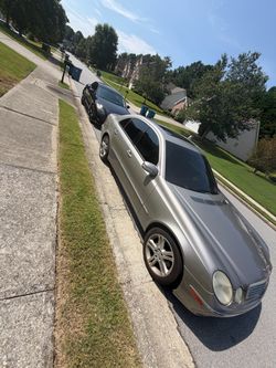 2005 Mercedes E500