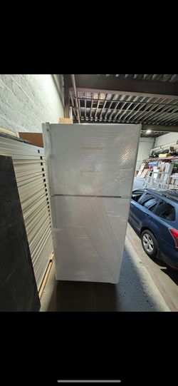 GE Refrigerator