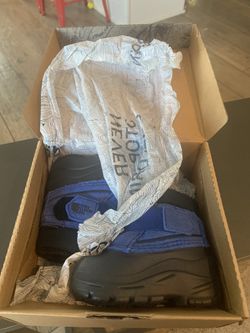 The north face toddler alpenglow Size 4