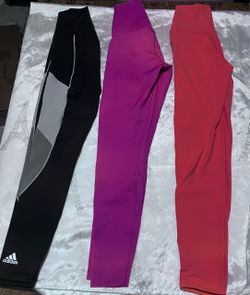 Leggins varias marcas $5 cada una