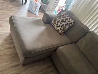 Gray Fabric Sectional Sofa with Chaise