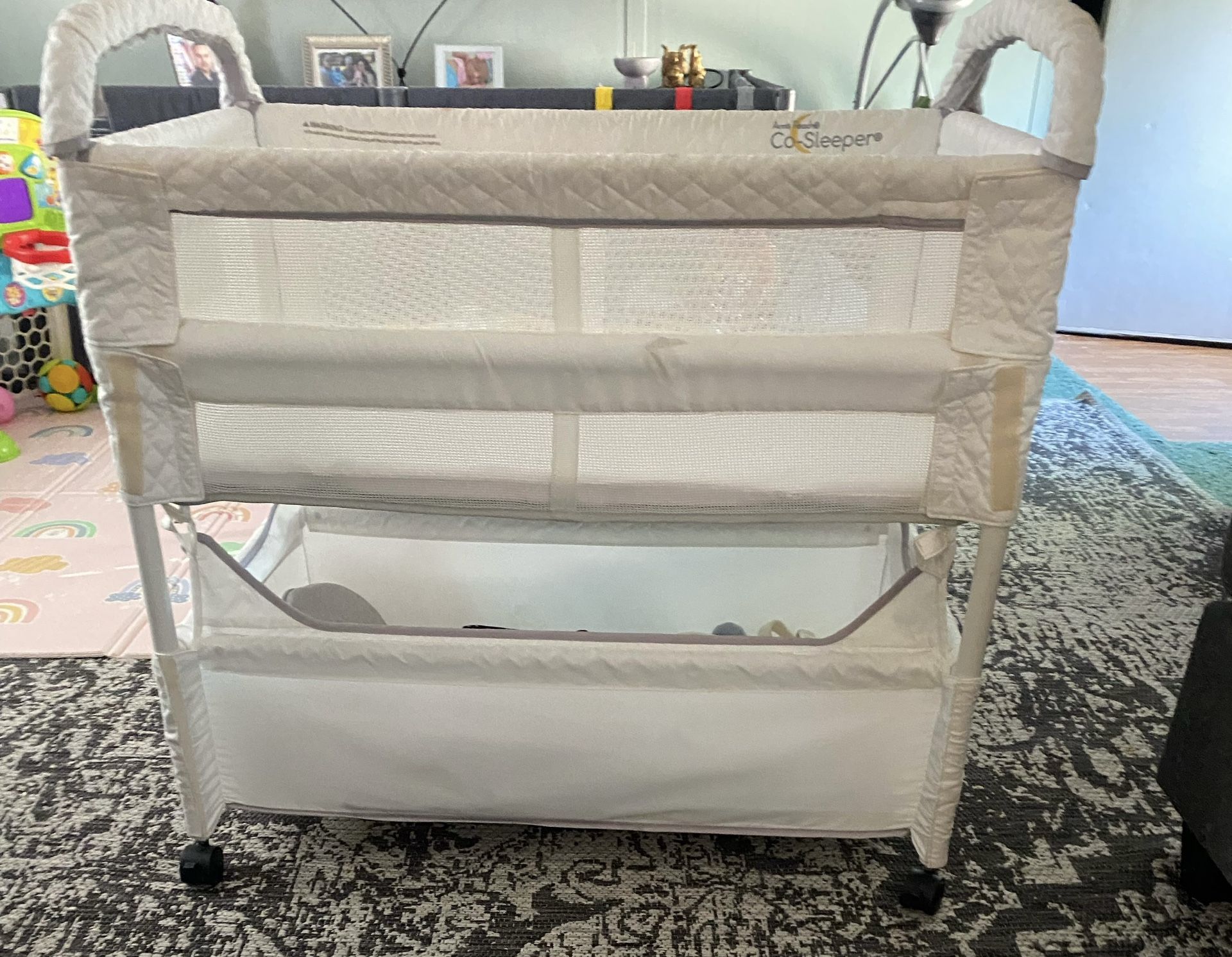 Co-Sleeper Mobile Baby Crib