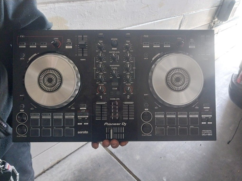 Pioneer DJ