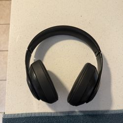 Beats Studio 3