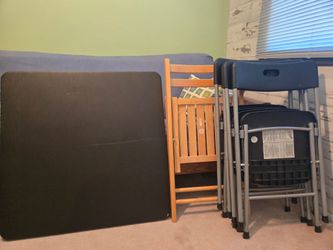 Card table with 5 chairs