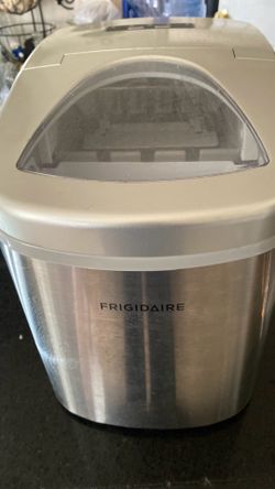 Frigidaire Ice maker machine máquina se hacer hielo