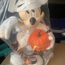 Disney Mickey Mouse Hallowed Bucket