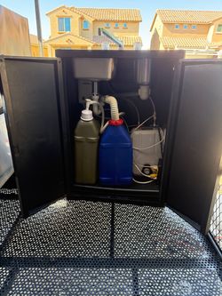 Hand wash station