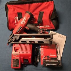 Milwaukee FUEL Brushless Cordless Gen II 15-Gauge Angled Finish Nailer Kit 2.0Ah/Charger  NEW No Low Ball Offers/Trades Pick up Burien Yes Available 