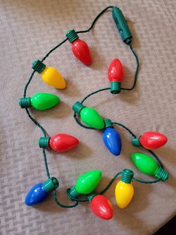 Light Up Bulb Necklace Christmas Holiday