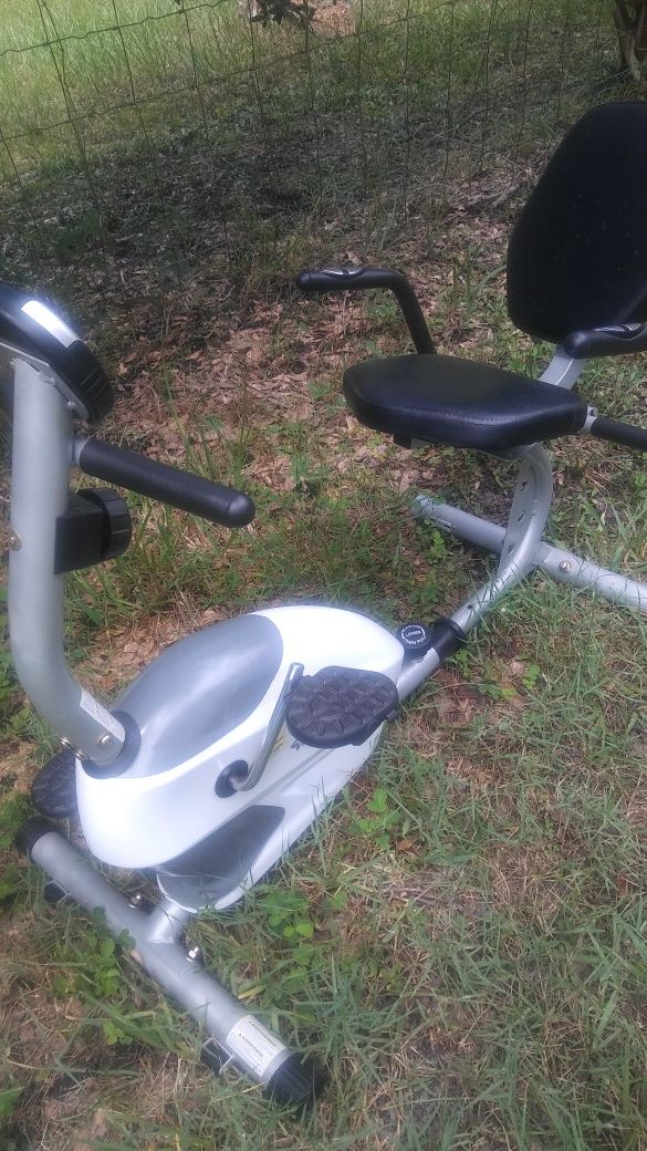 Workout machine. Works leggs/abs/arms. Works great and in great condition. CHEAP