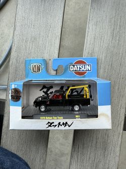 M2 Datsun Pick Up 1978 Tow Truck Die Cast (Chase)