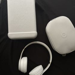 Beat Solo 4 White Gold