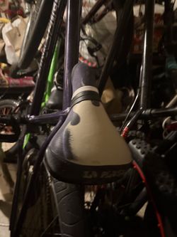 Purple Mafia La plaga seat