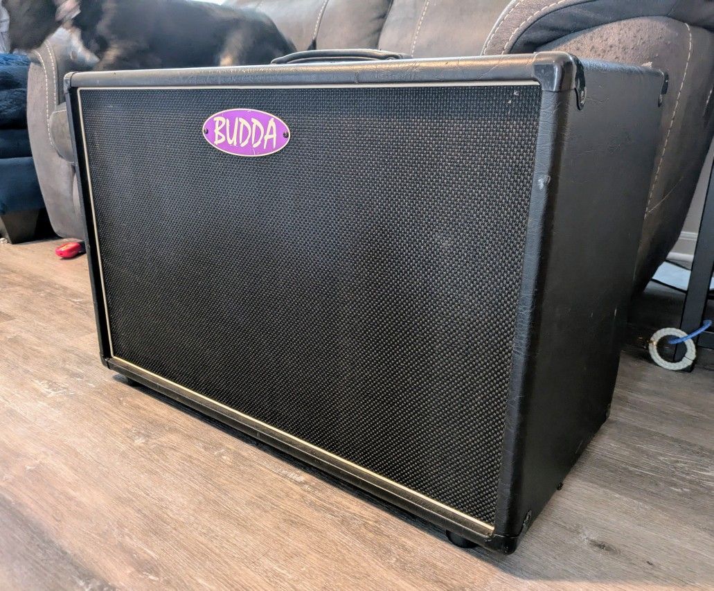 Budda 2x12 Closed Back Guitar Cabinet (CAN SELL UNLOADED)