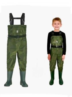 TIDEWE Chest Waders for Kids, Waterproof Youth Waders with Boot Hanger, Lightweight PVC Kids Waders with Boot for Fishing NEW Reg. List Price $49.99