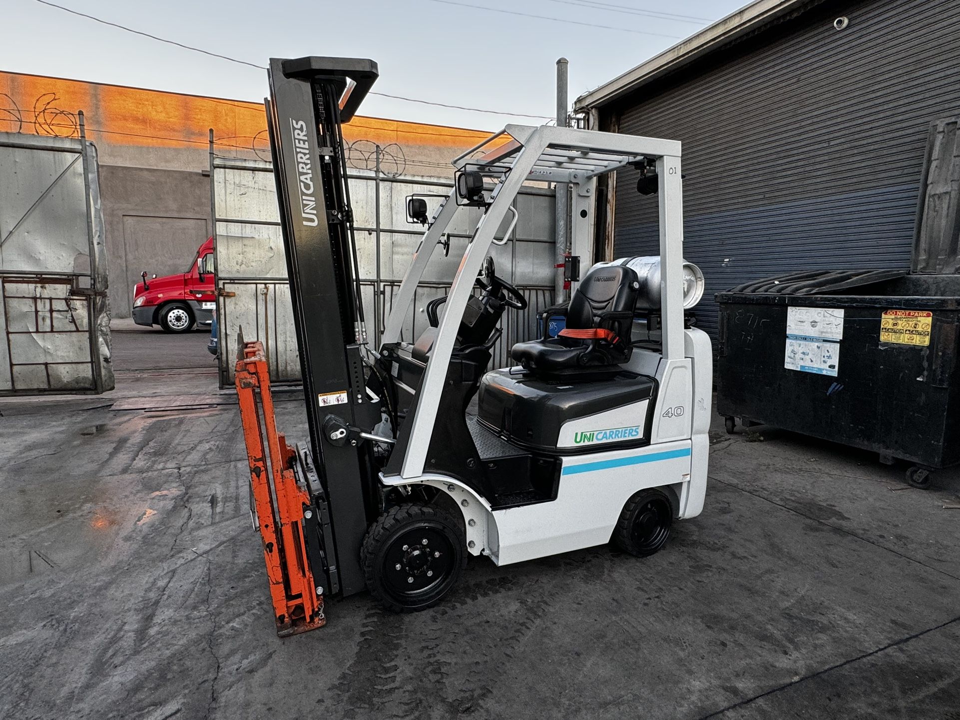 Forklift Unicarriers Nissan 