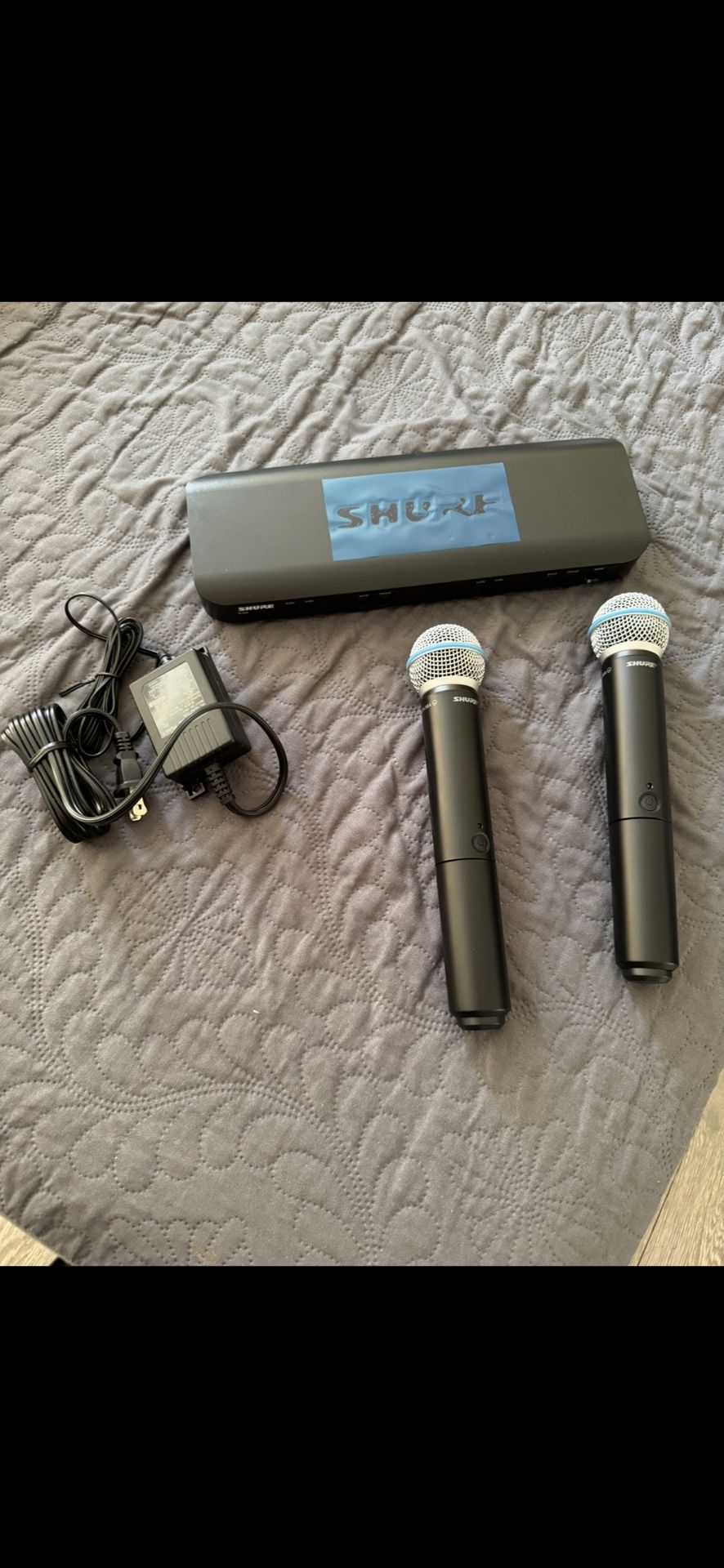 SHURE BLX88 BETA 58a WIRELESS MICROPHONE LIKE NEW