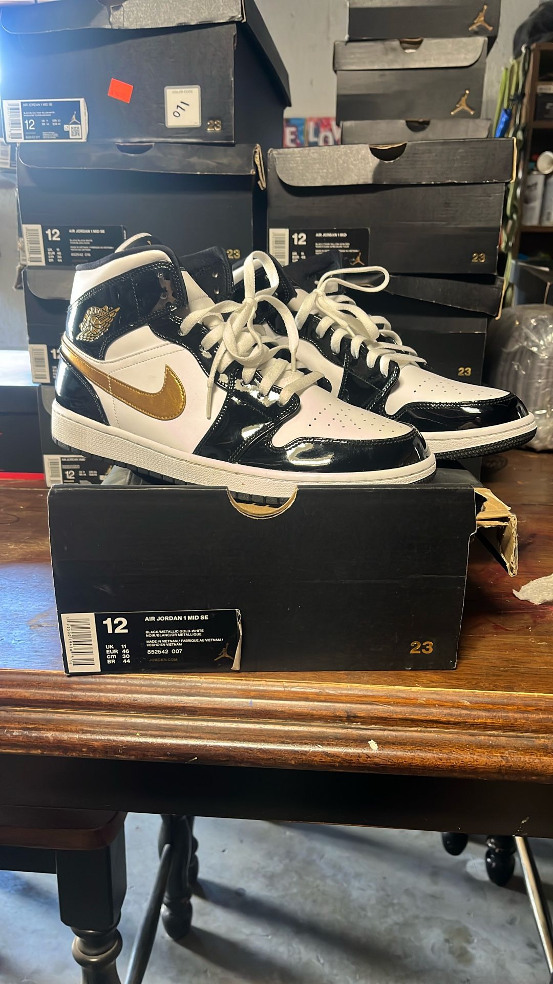 Jordan 1 Mid