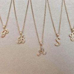 Cuban Chain —- Available 