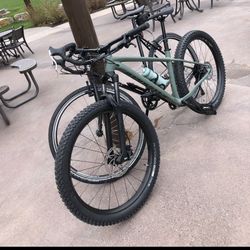 Specialized Fuse Comp 29 Mountain Bike