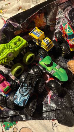 Hot Wheels Monster Trucks Lot