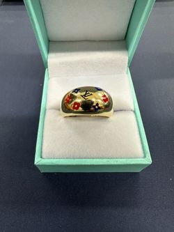Ladies Fashion Ring Size 9