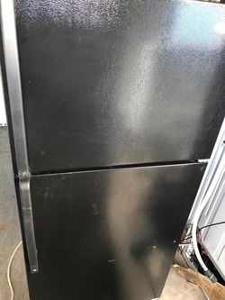 Black kitchen set as is