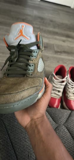 Jordan 5 olive size 9.5