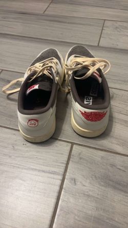 Travis Scott size 10