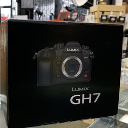 PANASONIC LUMIX GH7 CAMERA ONLY 