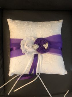 Ring pillow