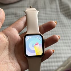Apple Watch Series 4