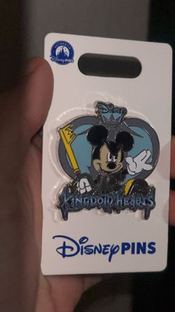 Disneyland Pins